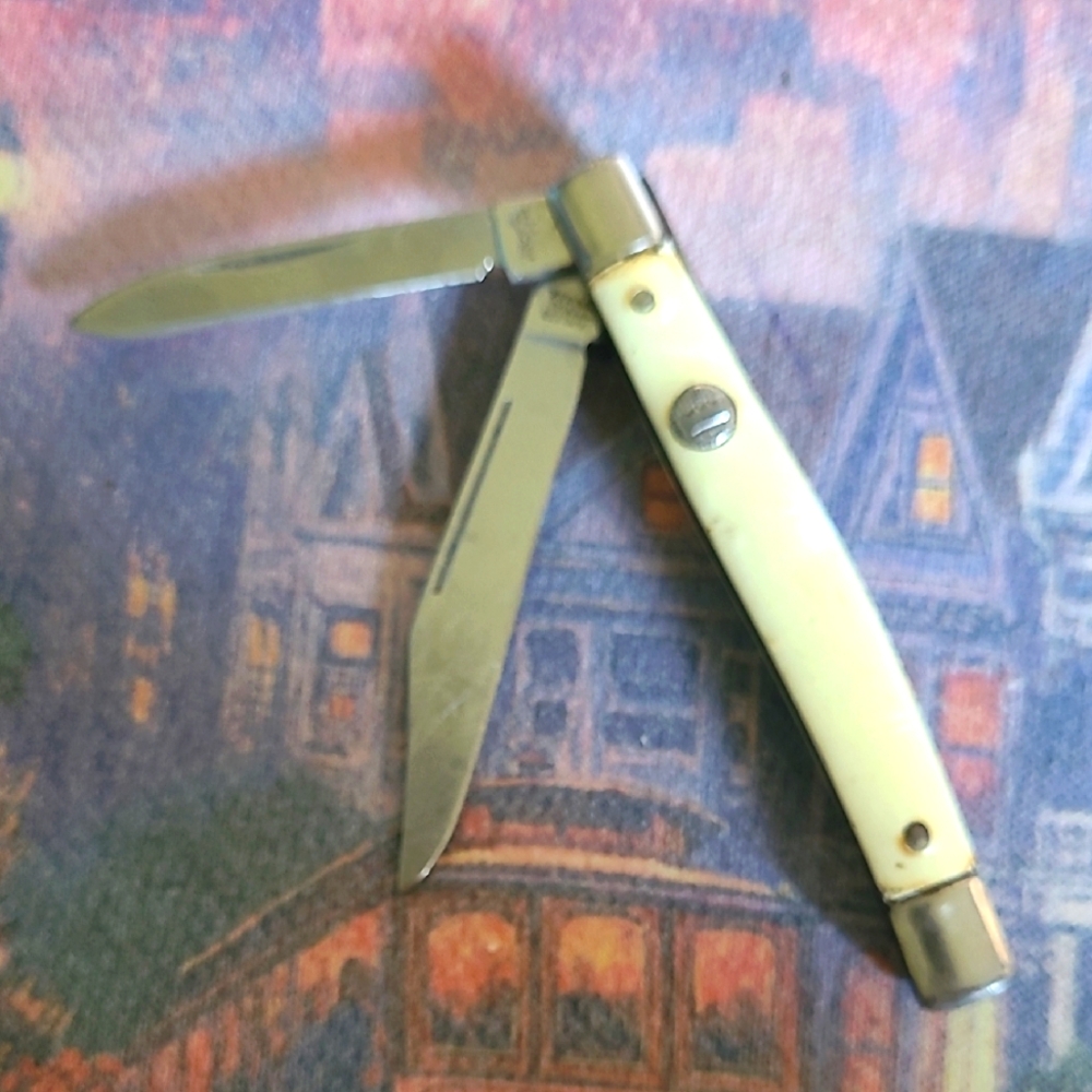 IMPERIAL Two Blade Slender